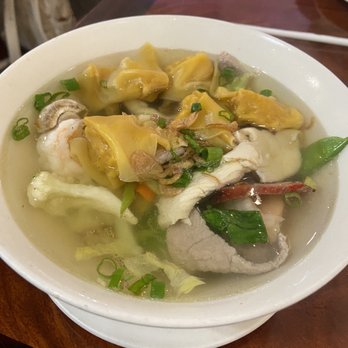 Chinshan - House wonton soup (bowl) - Chinese Near Me - Albuquerque, New Mexico