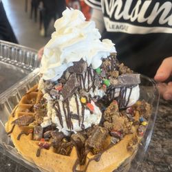 The Dairy O - The Nolan waffle sundae