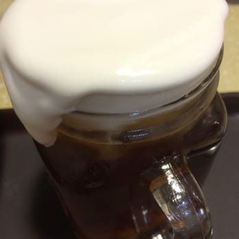 Meet Fresh - Winter mellow tea with taro balls and whip cream - Desserts Near Me - Irvine, California
