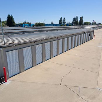 Pelandale Self Storage - Self Storage Near Me - Modesto, California