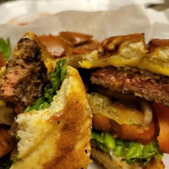 EinStein's Pub & Arcade - Undercooked - Pubs Near Me - Richmond, Texas