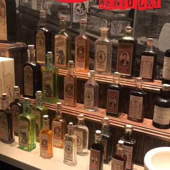 Evan Williams Bourbon Experience - Tours Near Me - Louisville, Kentucky Evan Williams Bourbon Experience - Tours Near Me - Louisville, Kentucky