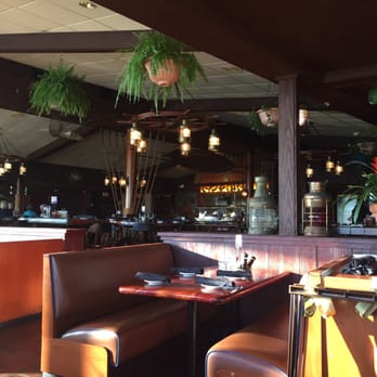 Capt. Anderson's Restaurant - Seafood Near Me - Panama City Beach, Florida