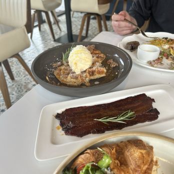 The Royale - Breakfast & Brunch Near Me - Pleasant Hill, California The Royale - Breakfast & Brunch Near Me - Pleasant Hill, California