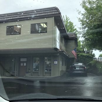 Jeffery Spathas, DMD - Ample reserved parking for patients. - Cosmetic Dentists Near Me - Portland, Oregon Jeffery Spathas, DMD - Ample reserved parking for patients. - Cosmetic Dentists Near Me - Portland, Oregon