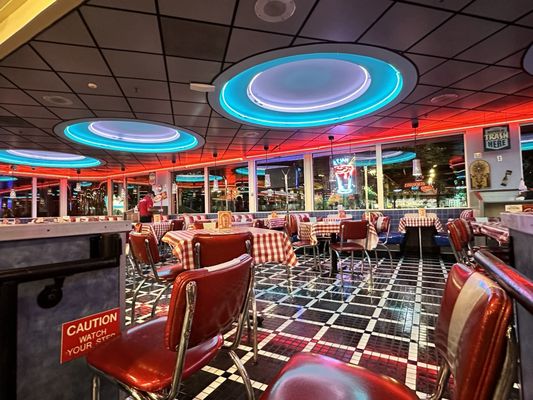 Portillo's & Barnelli's Schaumburg by null