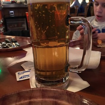 Hooters - Nothing like a big daddy on a Monday - American Near Me - Chicago, Illinois