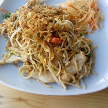 VietStreet - Gebratene Nudeln mit Gemüse.. - Vietnamese Near Me - Norderstedt, SH