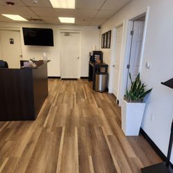 Superstition Collision Center - Entrance to office