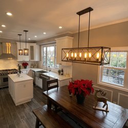 US Modern Cabinet - Full kitchen remodel