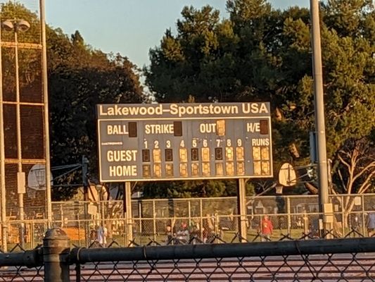 Mayfair Park by null