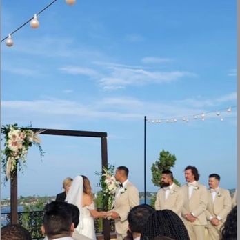 Jade Violet Wedding & Event Floral Boutique - Ceremony arbor - Floral Designers Near Me - St. Augustine, Florida
