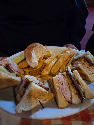 Polski's pub and grub by null