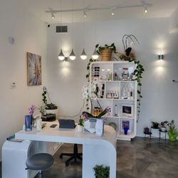 Stardust Float Spa - Front desk