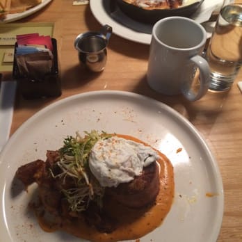 matchbox - Crab cake eggs benedict and cinnamon rolls - Pizza Near Me - Fairfax, Virginia matchbox - Crab cake eggs benedict and cinnamon rolls - Pizza Near Me - Fairfax, Virginia