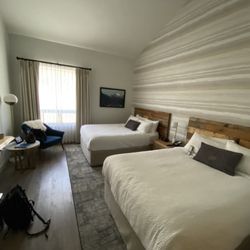 Glacier View Lodge
