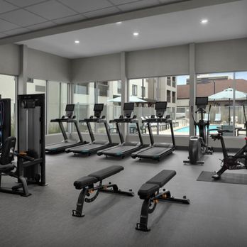 Courtyard by Marriott Waco - Hotels Near Me - Waco, Texas