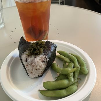Behind the Museum Cafe - Takuan onigiri with edamame and iced rooibos tea - Japanese Near Me - Portland, Oregon Behind the Museum Cafe - Takuan onigiri with edamame and iced rooibos tea - Japanese Near Me - Portland, Oregon