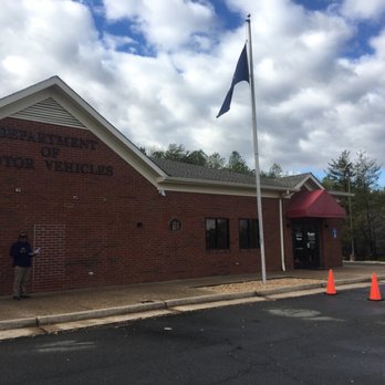 DMV - Departments of Motor Vehicles Near Me - Fredericksburg, Virginia