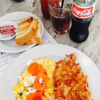 Rialto Cafe - Smoked salmon scramble - Breakfast & Brunch Near Me - Fullerton, California