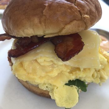 Beatrix - Streeterville - Bacon, egg and cheese breakfast sandwich - New American Near Me - Chicago, Illinois