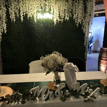 Bella Fiore Flower Walls - Floral Designers Near Me Bella Fiore Flower Walls - Floral Designers Near Me