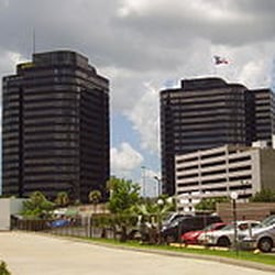 Bellaire Wellness Center - Bellaire Wellness Center with Dr. Uzziah Grigsby DC in Arena 1 tower