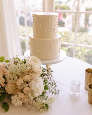 Violet Cake Co. by null