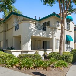 Montecito Apartments