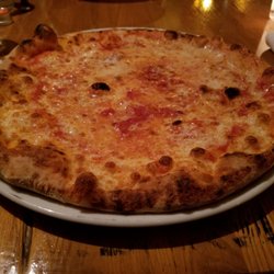 Solo Vino Gusto - Margherita pizza