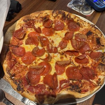 Yard House - Loaded Pepperoni - Bars Near Me - East Rutherford, New Jersey Yard House - Loaded Pepperoni - Bars Near Me - East Rutherford, New Jersey