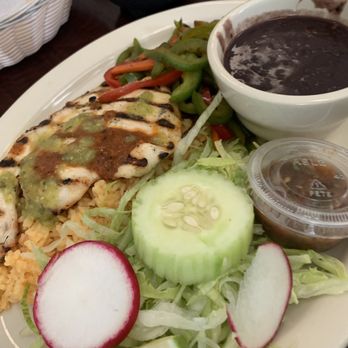 La Taqueria - Grilled chicken - Tacos Near Me - Lawrence Township, New Jersey