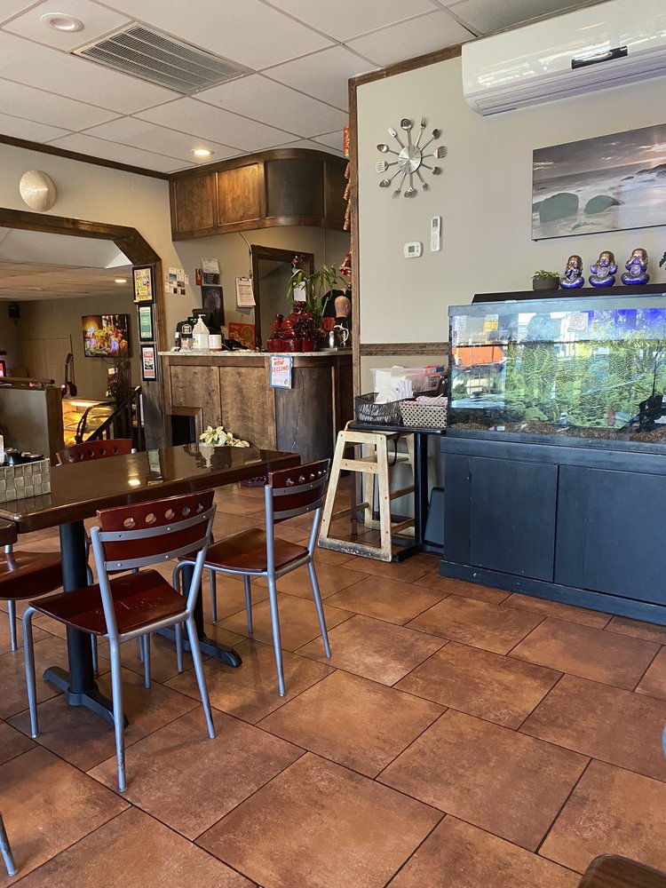 VN Pho & Deli