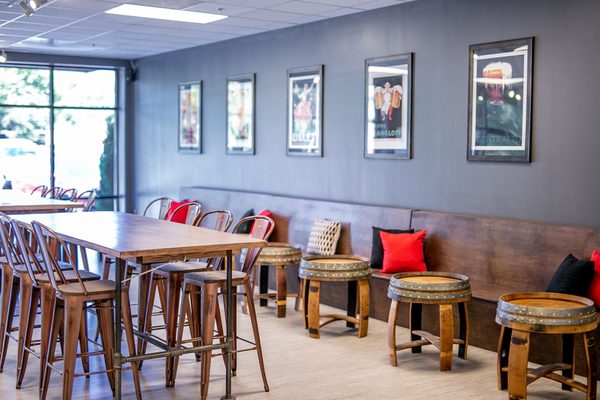 Pinkies Up Beer and Wine by null