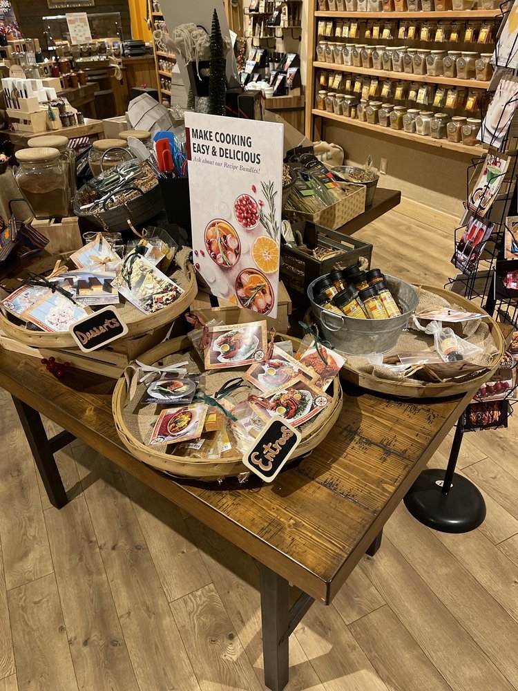 THE SPICE & TEA EXCHANGE Updated August 2024 2061 N Main St, Coeur