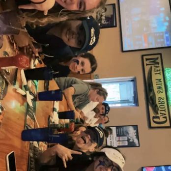 Gator's Dockside Ocala - Team meal! - American Near Me - Ocala, Florida
