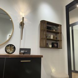 Haley Buckner Brows - Gorgeous suite to get a touch up for my brows!!