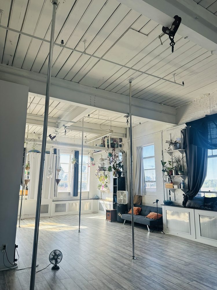 Polefly Aerial Fitness