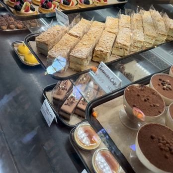 Porto's Bakery & Cafe - Bakeries Near Me - Burbank, California Porto's Bakery & Cafe - Bakeries Near Me - Burbank, California