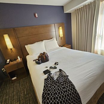 Residence Inn by Marriott Palmdale Lancaster - Bed - Hotels Near Me - Palmdale, California Residence Inn by Marriott Palmdale Lancaster - Bed - Hotels Near Me - Palmdale, California