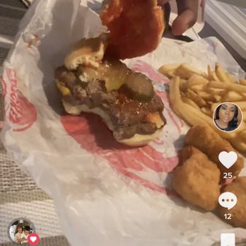 Wendy's - Gross - Fast Food Near Me - Minneapolis, Minnesota Wendy's - Gross - Fast Food Near Me - Minneapolis, Minnesota