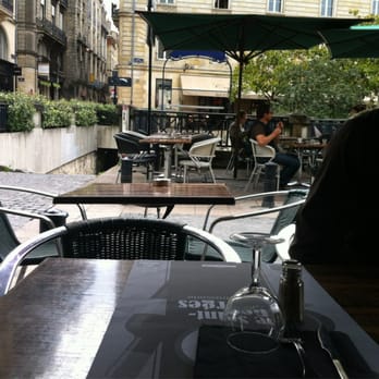 Le Saint Georges - Brasseries Near Me - Bordeaux, 33