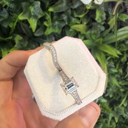 Everglow Jewelry - Custom Designed Wedding Set