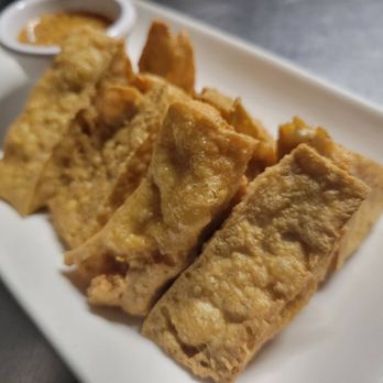 Plearn Park Eatery - Crispy Tofu - Seafood Near Me - Woburn, Massachusetts Plearn Park Eatery - Crispy Tofu - Seafood Near Me - Woburn, Massachusetts