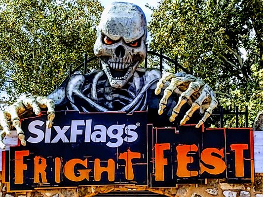 Six Flags Fiesta Texas by null