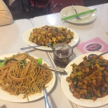 Long Life Vegi House - Chow mein with ham and a few zucchini w/ beef and zucchini w/ tofu options. - Chinese Near Me - Berkeley, California