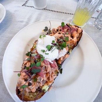 Fellows Cafe - Smoked Salmon Toast w/ Poached Egg | 3/27/22 - Breakfast & Brunch Near Me - Roswell, Georgia Fellows Cafe - Smoked Salmon Toast w/ Poached Egg | 3/27/22 - Breakfast & Brunch Near Me - Roswell, Georgia