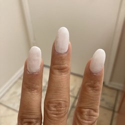 Luxury Nails & Spa