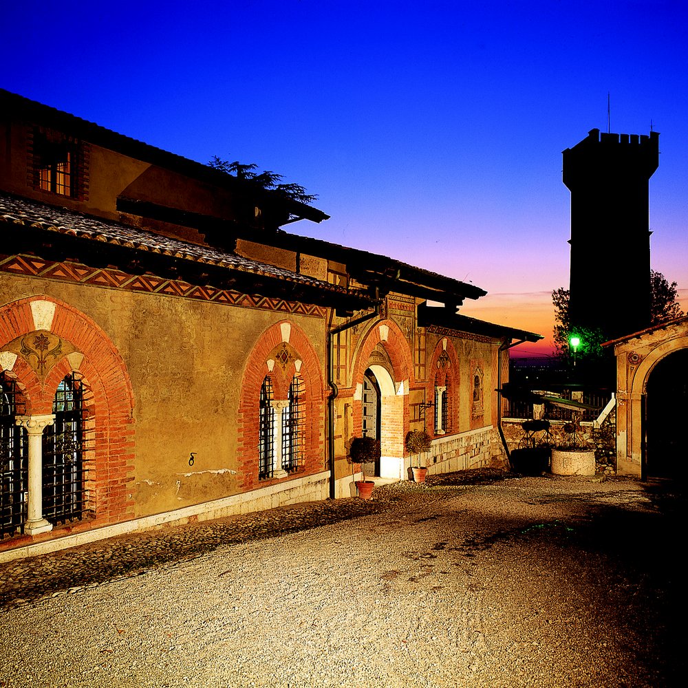 TOP 10 BEST Party \u0026 Event Planning near Malcesine, Verona, Italy - Updated  2026 - Yelp, image size:1000x1000