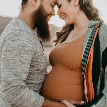 And All Things Loved - Maternity shoot - Session Photography Near Me And All Things Loved - Maternity shoot - Session Photography Near Me